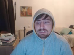 360x272