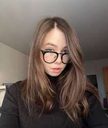 1087x1280