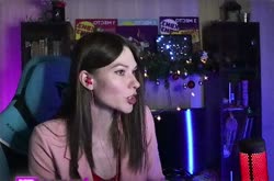 544x360