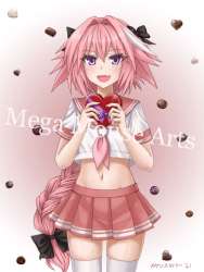 389x516