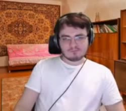 400x352
