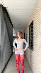 576x1024