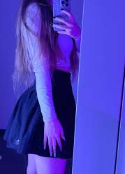 921x1280