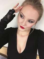 2998x3994
