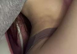 828x586