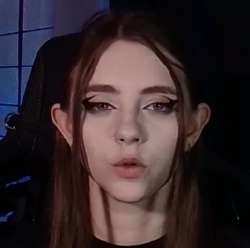 267x265