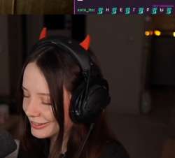492x445