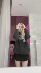 576x1024