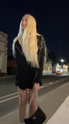 576x1024