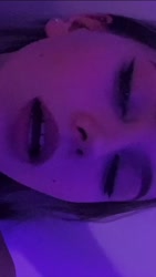 720x1268