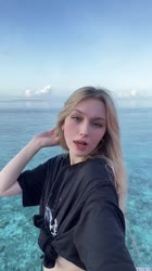576x1024