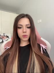 576x768