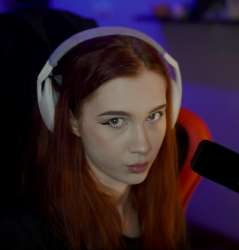 1033x1080