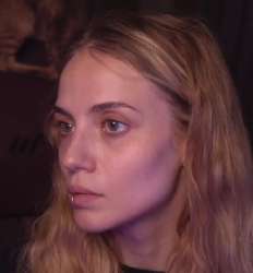 330x355