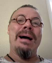 878x1060
