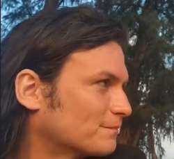 385x354