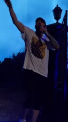 720x1278