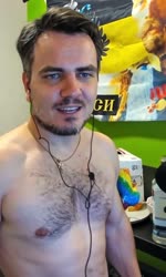 648x1080