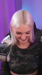 604x1080