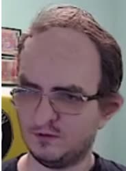 512x694