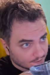 540x801