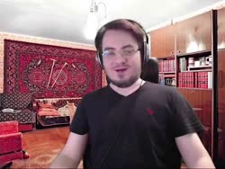 636x480