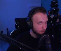 375x311