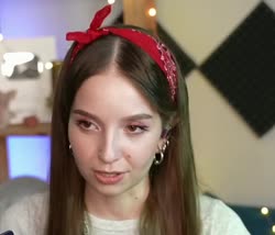 680x584