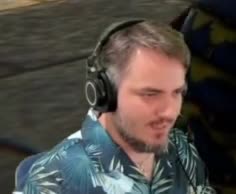 236x194