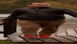 595x338