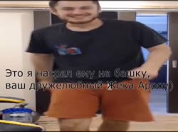 526x390