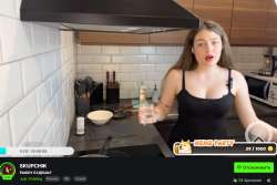 1070x718
