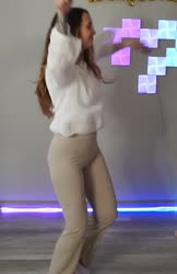 700x1080