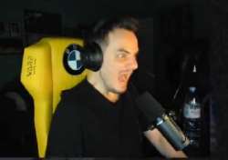 399x281