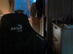 296x220