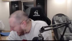 430x246