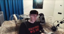 856x468