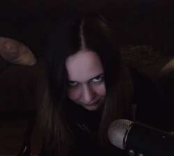 349x314