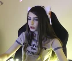 442x376