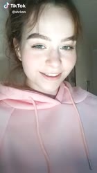 576x1024