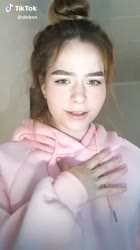 576x1024