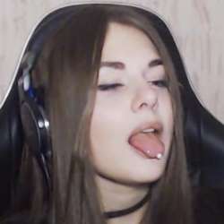 438x438