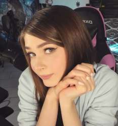 655x700