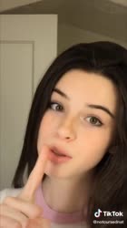 608x1080