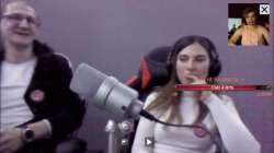 890x500