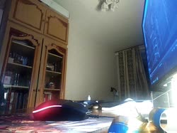 564x422