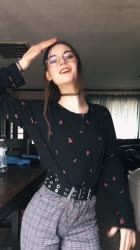 576x1024