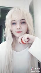 576x1024