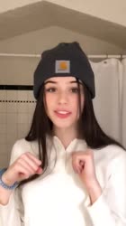576x1024