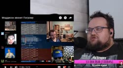 832x460
